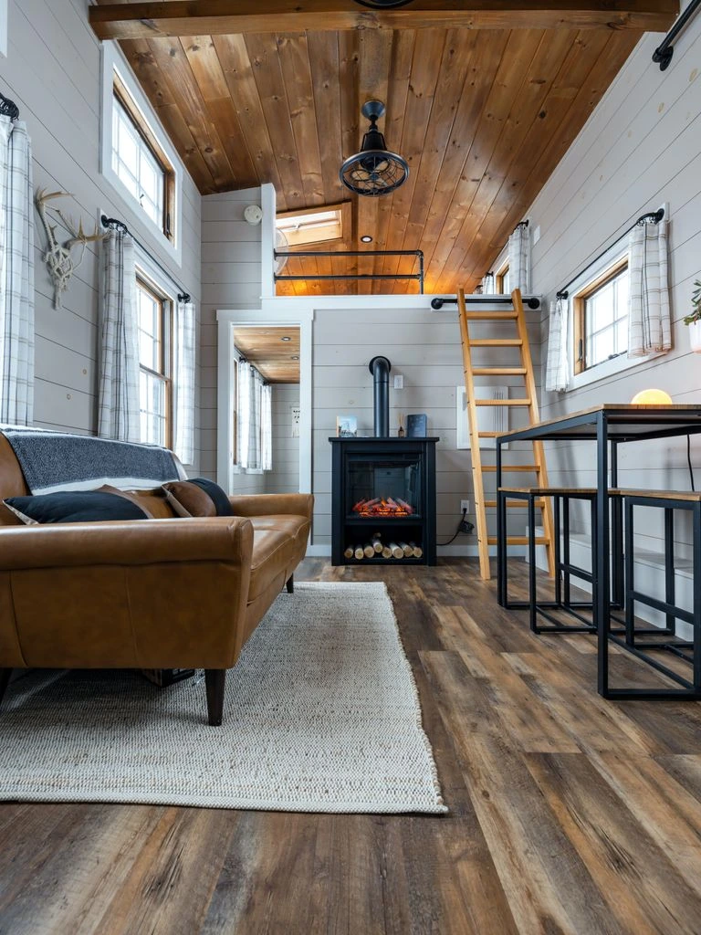 Finished living room after following the 11-day reset guide.