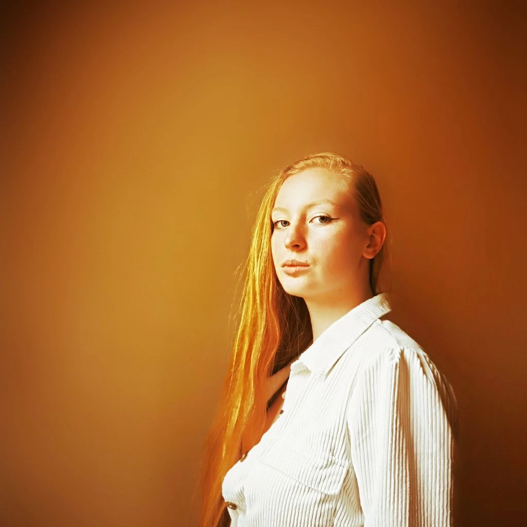 Maren Holloway, founder of HomeDecorTips